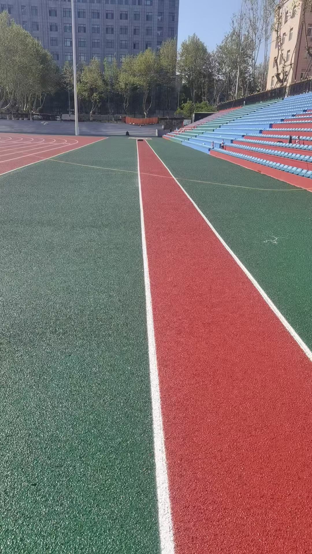 南宁市塑胶颗粒透水跑道 - 方案